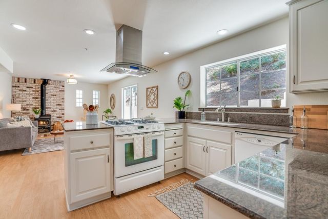 650 Tabor Way, Scotts Valley, CA 95066