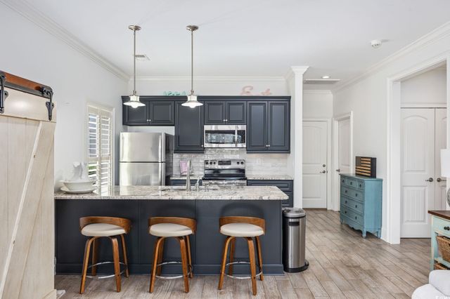 400 West Palms Dr., Myrtle Beach, SC 29579