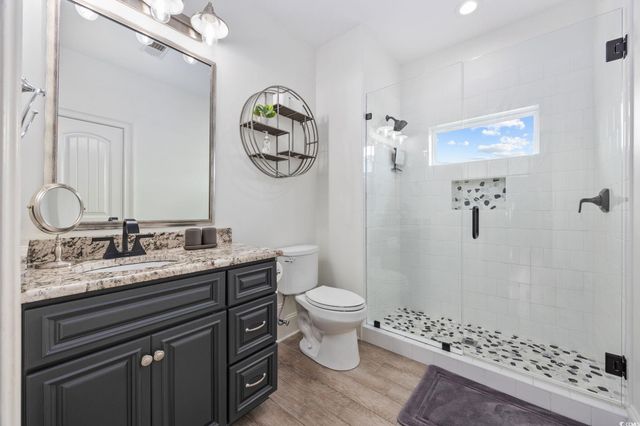 400 West Palms Dr., Myrtle Beach, SC 29579