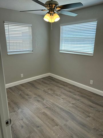 628 N M Street, Lake Worth Beach, FL 33460
