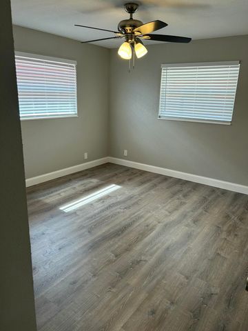 628 N M Street, Lake Worth Beach, FL 33460
