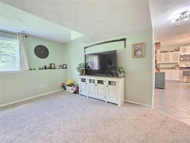 6365 Lang Valley Drive, House Springs, MO 63051