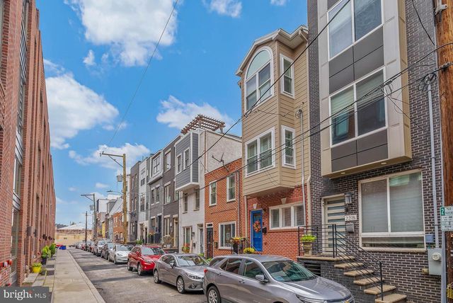 2215 LEAGUE ST, Philadelphia, PA 19146