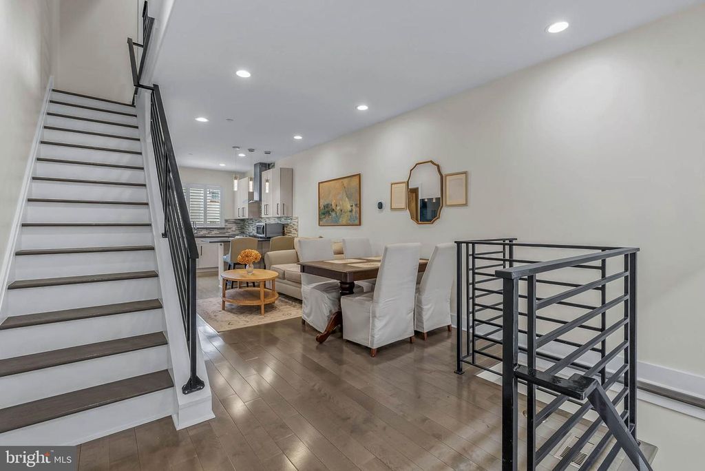 2215 LEAGUE ST, PHILADELPHIA, PA 19146 — photo 3