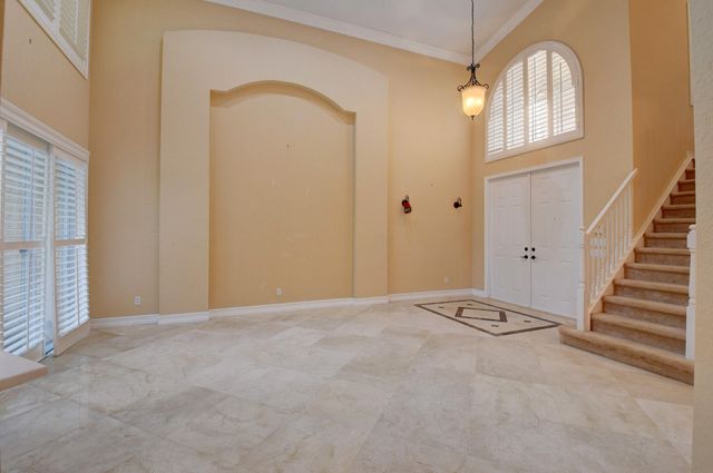 8957 Sandy Crest Lane, Boynton Beach, FL 33473