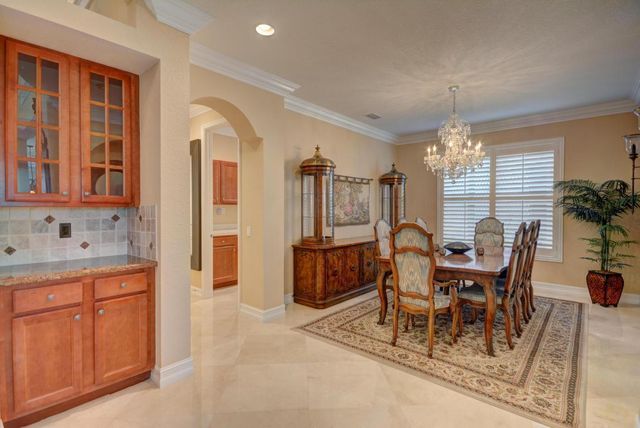 8957 Sandy Crest Lane, Boynton Beach, FL 33473