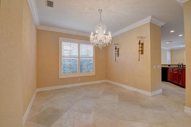 8957 Sandy Crest Lane, Boynton Beach, FL 33473