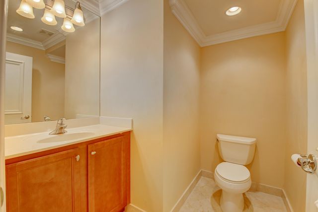 8957 Sandy Crest Lane, Boynton Beach, FL 33473