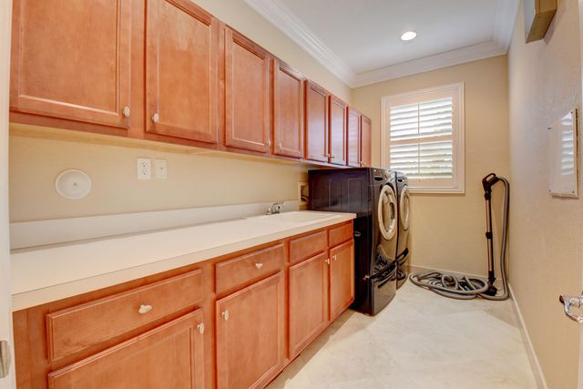 8957 Sandy Crest Lane, Boynton Beach, FL 33473