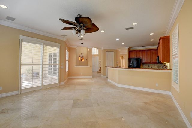 8957 Sandy Crest Lane, Boynton Beach, FL 33473