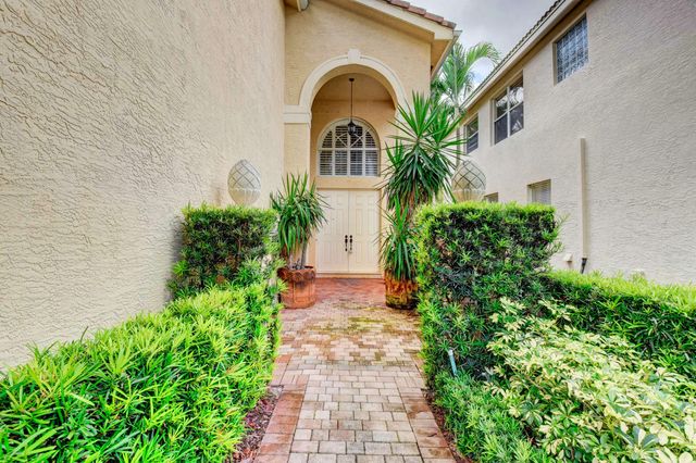 8957 Sandy Crest Lane, Boynton Beach, FL 33473