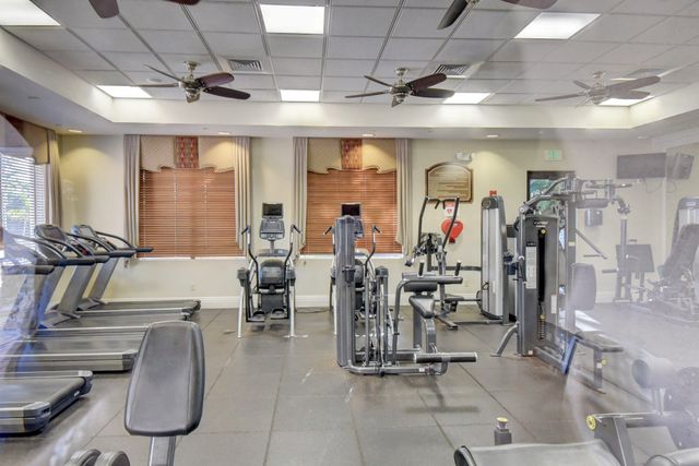 8957 Sandy Crest Lane, Boynton Beach, FL 33473