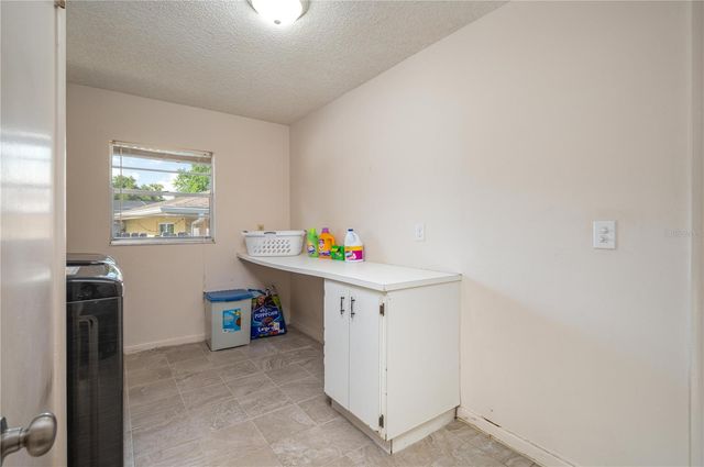 136 LAKE RING DRIVE, Winter Haven, FL 33884