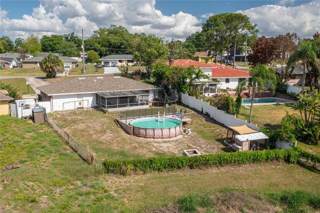136 LAKE RING DRIVE, Winter Haven, FL 33884