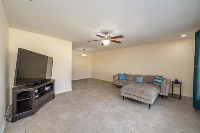 136 LAKE RING DRIVE, Winter Haven, FL 33884