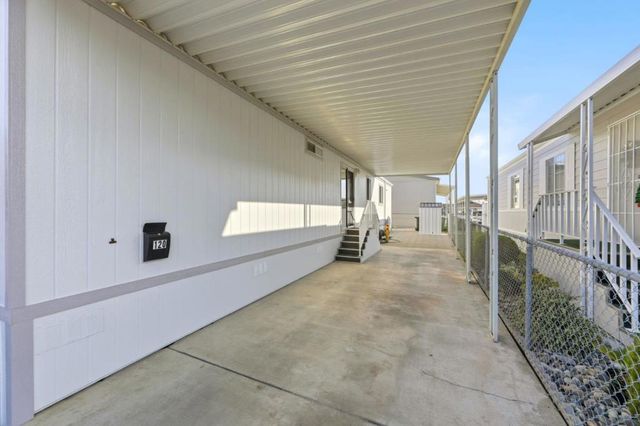 1358 Old Oakland Road, San Jose, CA 95112