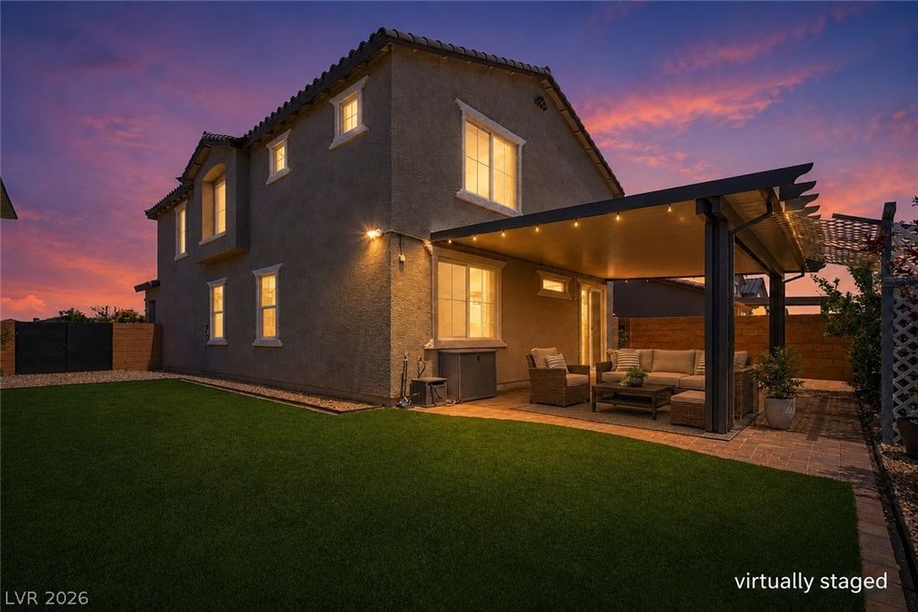10981 Fennel Avenue, Las Vegas, NV 89166 — photo 3
