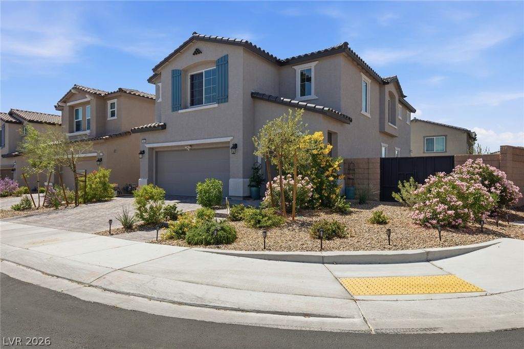 10981 Fennel Avenue, Las Vegas, NV 89166 — photo 4