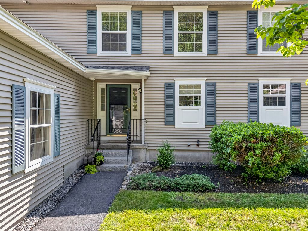 22 Granite Hill Drive 6, Topsham, ME 04086 — photo 3