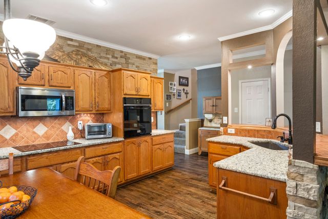 1323 Meadowbrook Drive, Mckinney, TX 75069