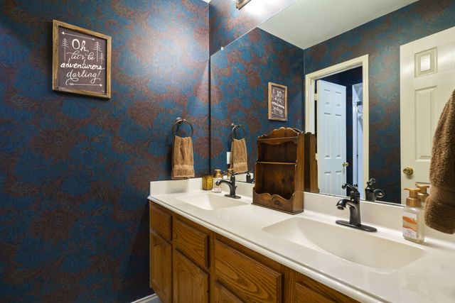 1323 Meadowbrook Drive, Mckinney, TX 75069