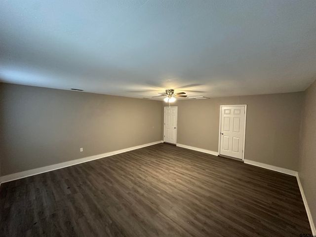 2917 Fleetwood Dr, Tyler, TX 75701