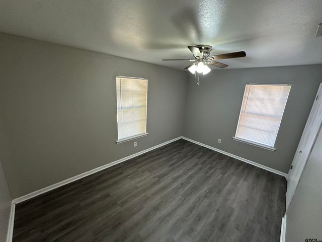 2917 Fleetwood Dr, Tyler, TX 75701