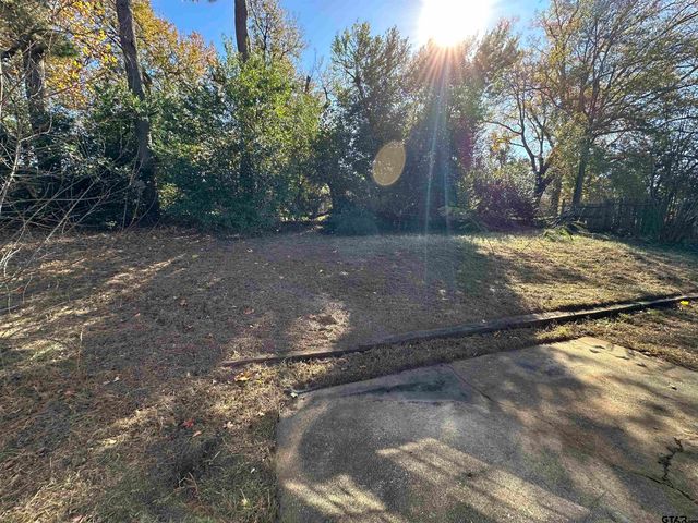 2917 Fleetwood Dr, Tyler, TX 75701