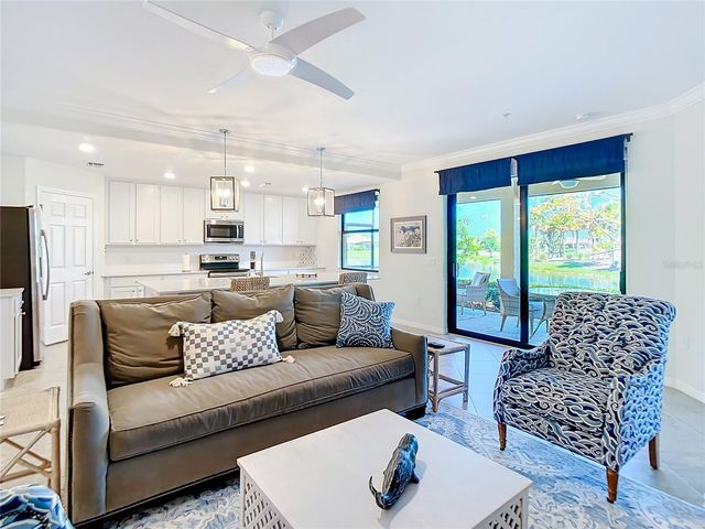 10796 TARFLOWER DRIVE 101, Venice, FL 34293