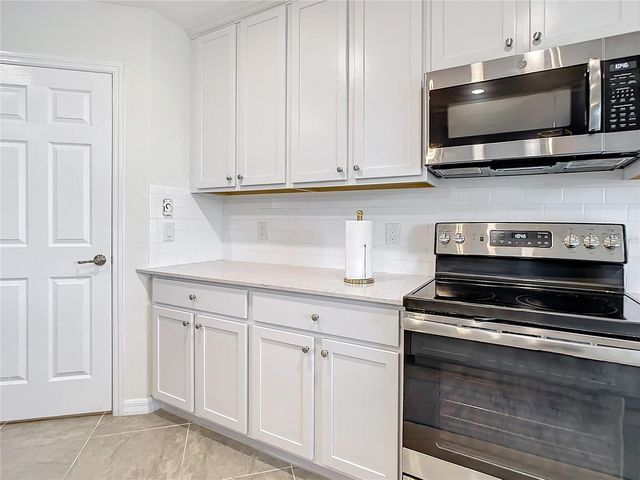 10796 TARFLOWER DRIVE 101, Venice, FL 34293