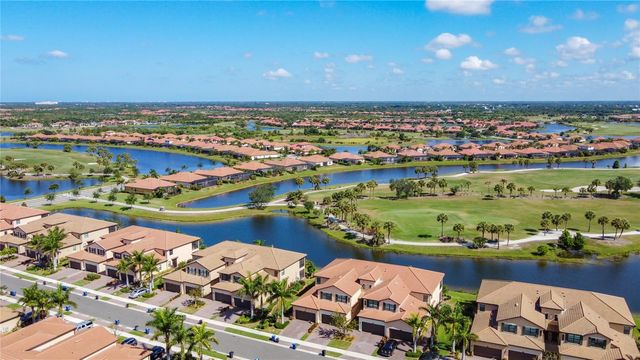 10796 TARFLOWER DRIVE 101, Venice, FL 34293