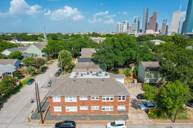 2021 Kane Street 8, Houston, TX 77007