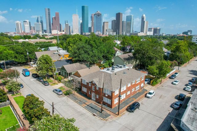 2021 Kane Street 8, Houston, TX 77007