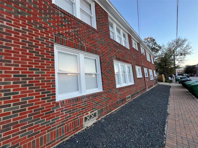 2021 Kane Street 8, Houston, TX 77007