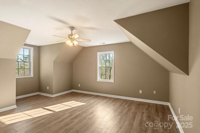 182 White Stone Lane, Hendersonville, NC 28791