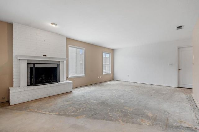3212 N Mountain View Dr, San Diego, CA 92116