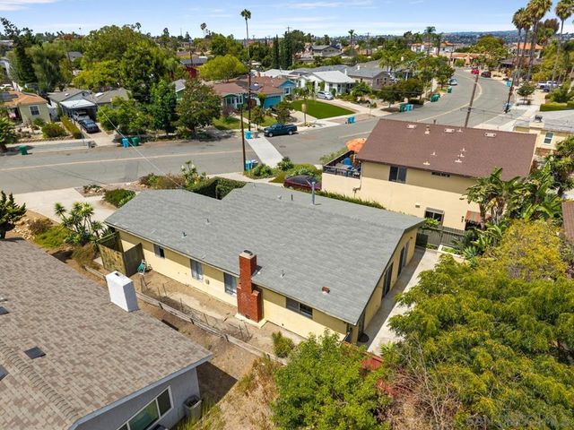 3212 N Mountain View Dr, San Diego, CA 92116