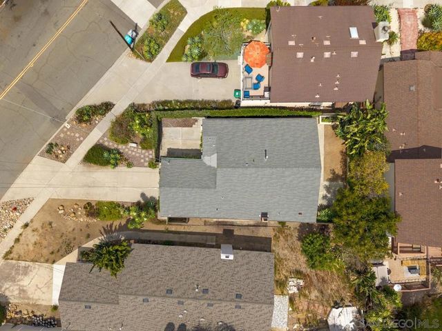 3212 N Mountain View Dr, San Diego, CA 92116