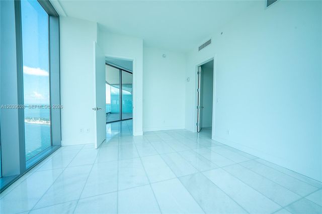 175 SE 25th Rd 2704, Miami, FL 33129