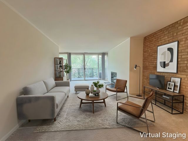 5950 Oakwood Drive 3M, Lisle, IL 60532
