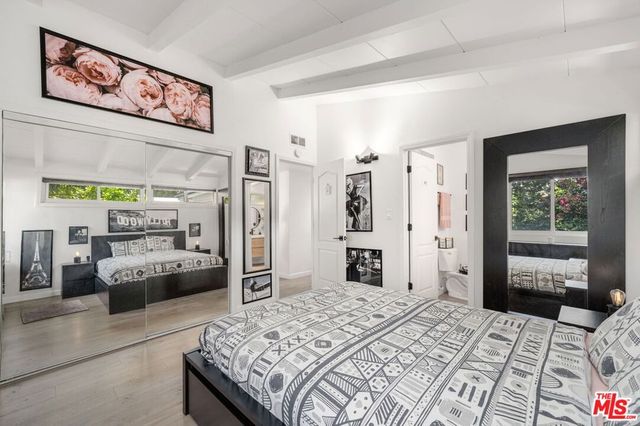 19805 Hamlin Street, Woodland Hills, CA 91367