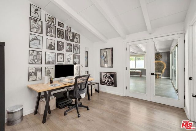 19805 Hamlin Street, Woodland Hills, CA 91367