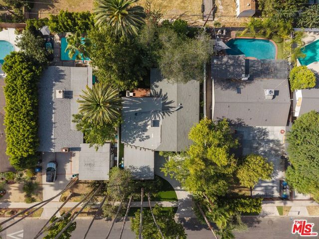 19805 Hamlin Street, Woodland Hills, CA 91367