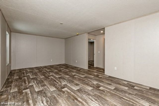 470 & 480 County House Lane, Marietta, OH 45750