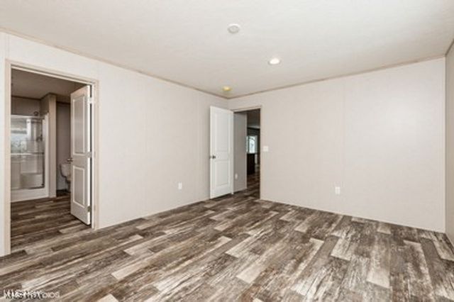 470 & 480 County House Lane, Marietta, OH 45750