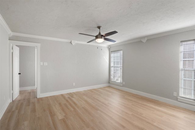 807 Salem Drive, Arlington, TX 76014