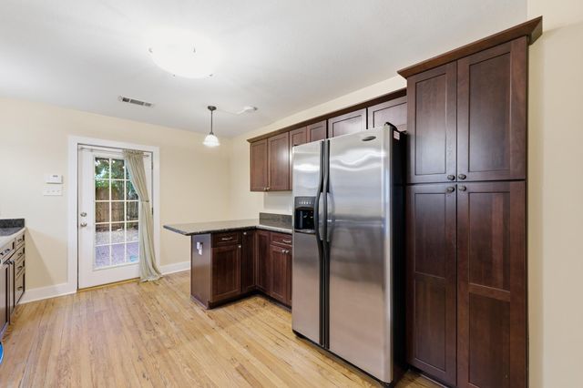 1112 Robbie Street, Houston, TX 77009