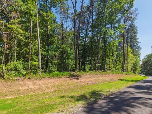 200 Highlands Chase, Ball Ground, GA 30107