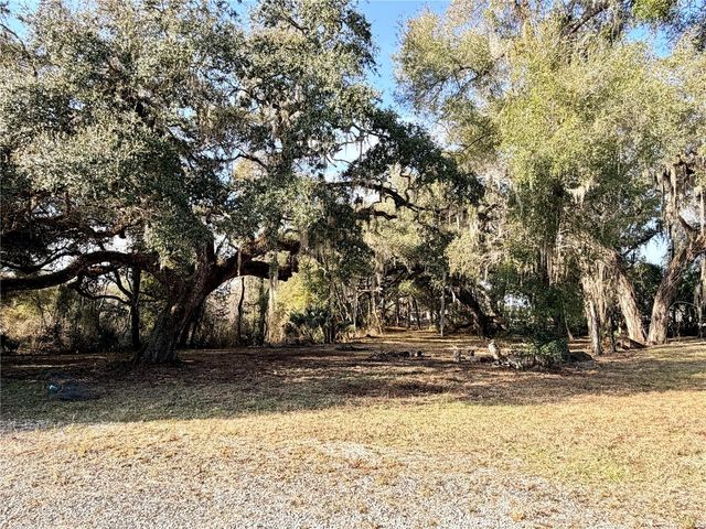 5666 S FLORIDA AVENUE, Floral City, FL 34436