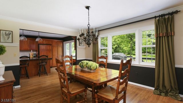 25 Angus Ln, Warren Twp., NJ 07059